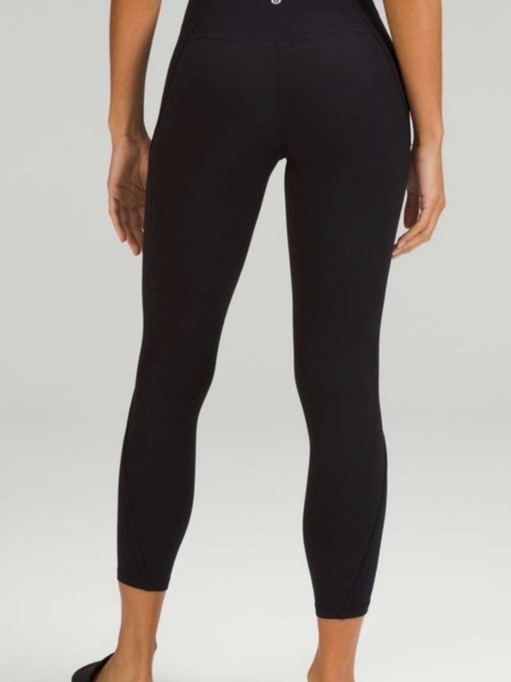 lululemon athletica Black High-Rise Leggings Size 4